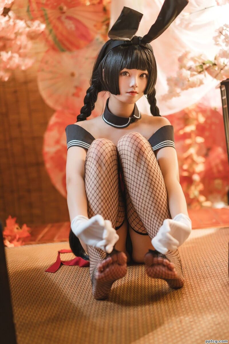 蜜汁猫裘 卯月桃子-奈奈COS 蜜汁猫裘 卯月桃子