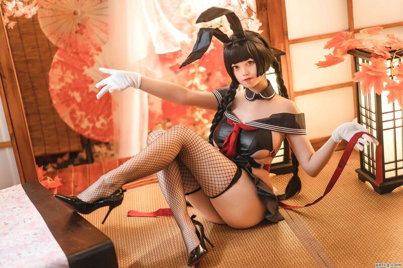 蜜汁猫裘 卯月桃子-奈奈COS 蜜汁猫裘 卯月桃子