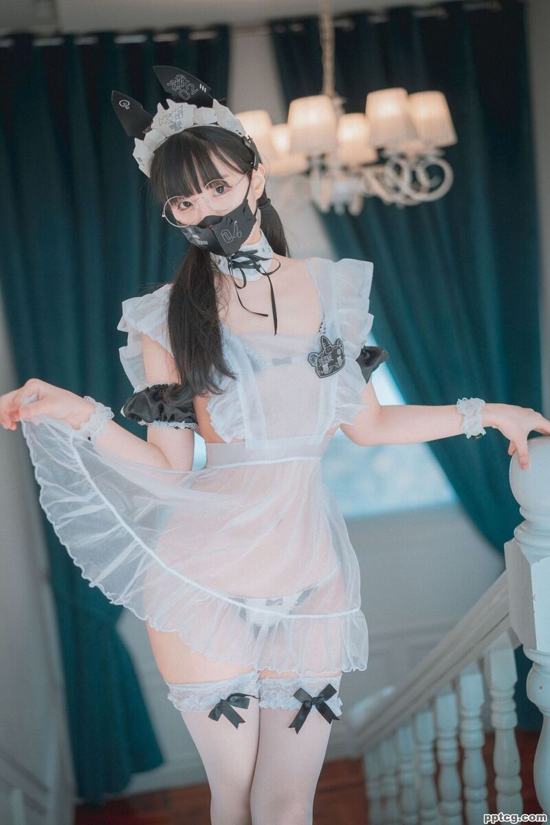 Jenny (정제니) DJAWA Maid Mansion