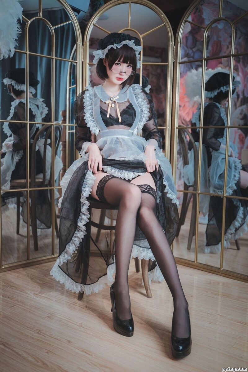 西园寺南歌 透明女仆-奈奈COS 西园寺南歌 透明女仆