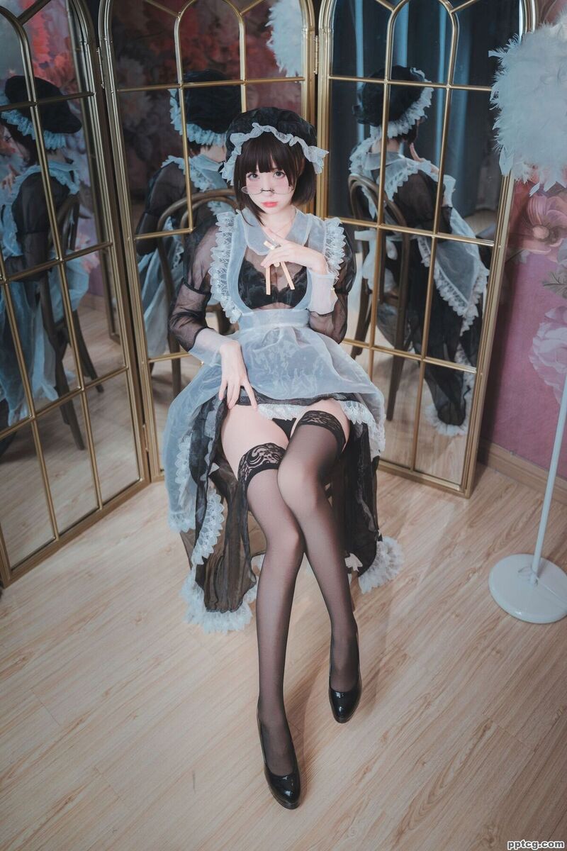 西园寺南歌 透明女仆-奈奈COS 西园寺南歌 透明女仆
