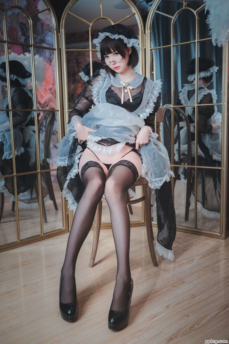 西园寺南歌 透明女仆-奈奈COS 西园寺南歌 透明女仆