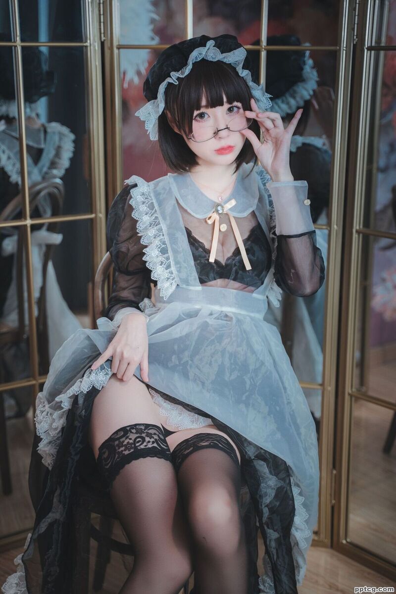西园寺南歌 透明女仆-奈奈COS 西园寺南歌 透明女仆