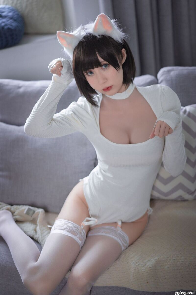 西园寺南歌 白猫白色连体衣-奈奈COS 西园寺南歌 白猫白色连体衣