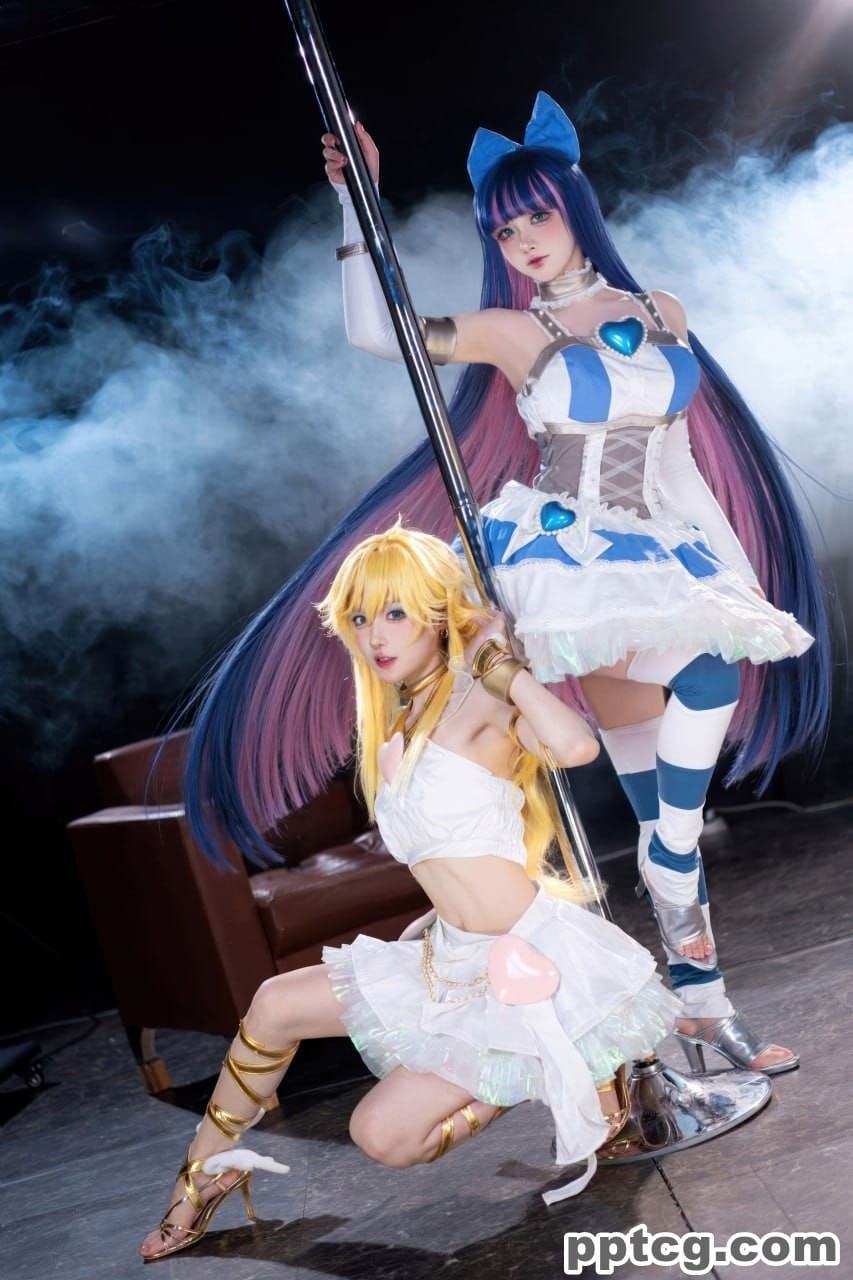 阿包也是兔娘 &苏苏苏Sofia 吊带袜天使-奈奈COS 阿包也是兔娘 &苏苏苏Sofia 吊带袜天使