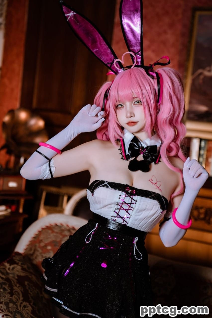 二佐Nisa 交错战线 卡提那-奈奈COS 二佐Nisa 交错战线 卡提那