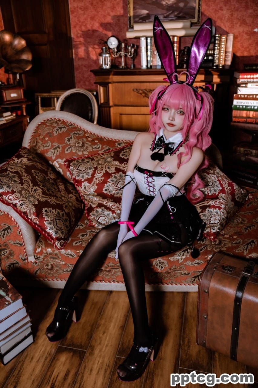 二佐Nisa 交错战线 卡提那-奈奈COS 二佐Nisa 交错战线 卡提那