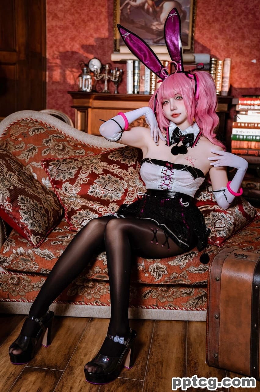 二佐Nisa 交错战线 卡提那-奈奈COS 二佐Nisa 交错战线 卡提那