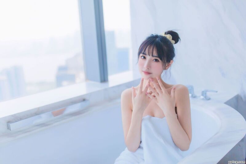 念雪ww 加载可爱-奈奈COS 念雪ww 加载可爱