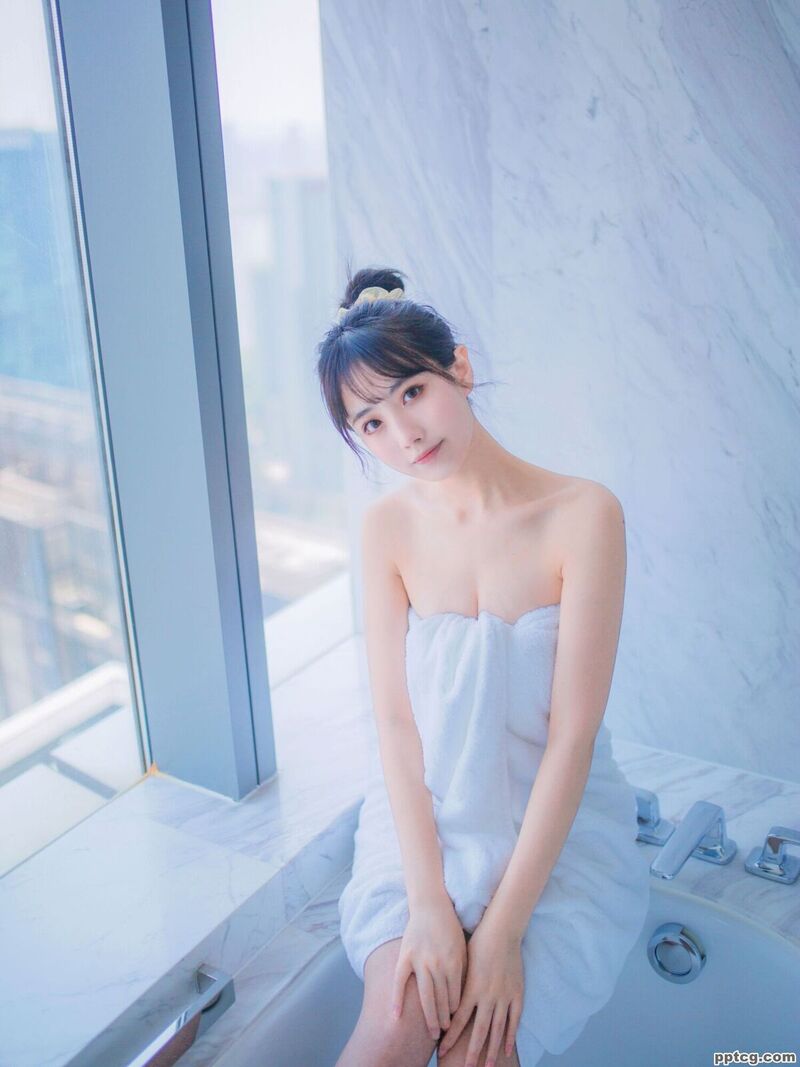 念雪ww 加载可爱-奈奈COS 念雪ww 加载可爱