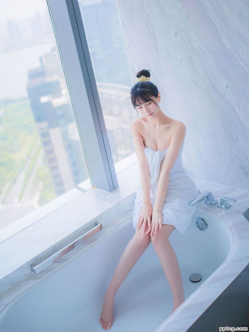 念雪ww 加载可爱-奈奈COS 念雪ww 加载可爱