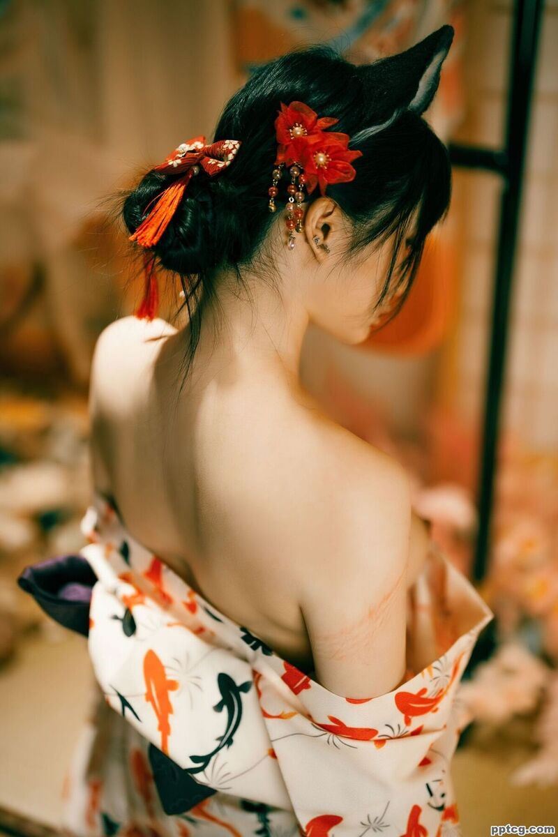 落落Raku 成人式-奈奈COS 落落Raku 成人式