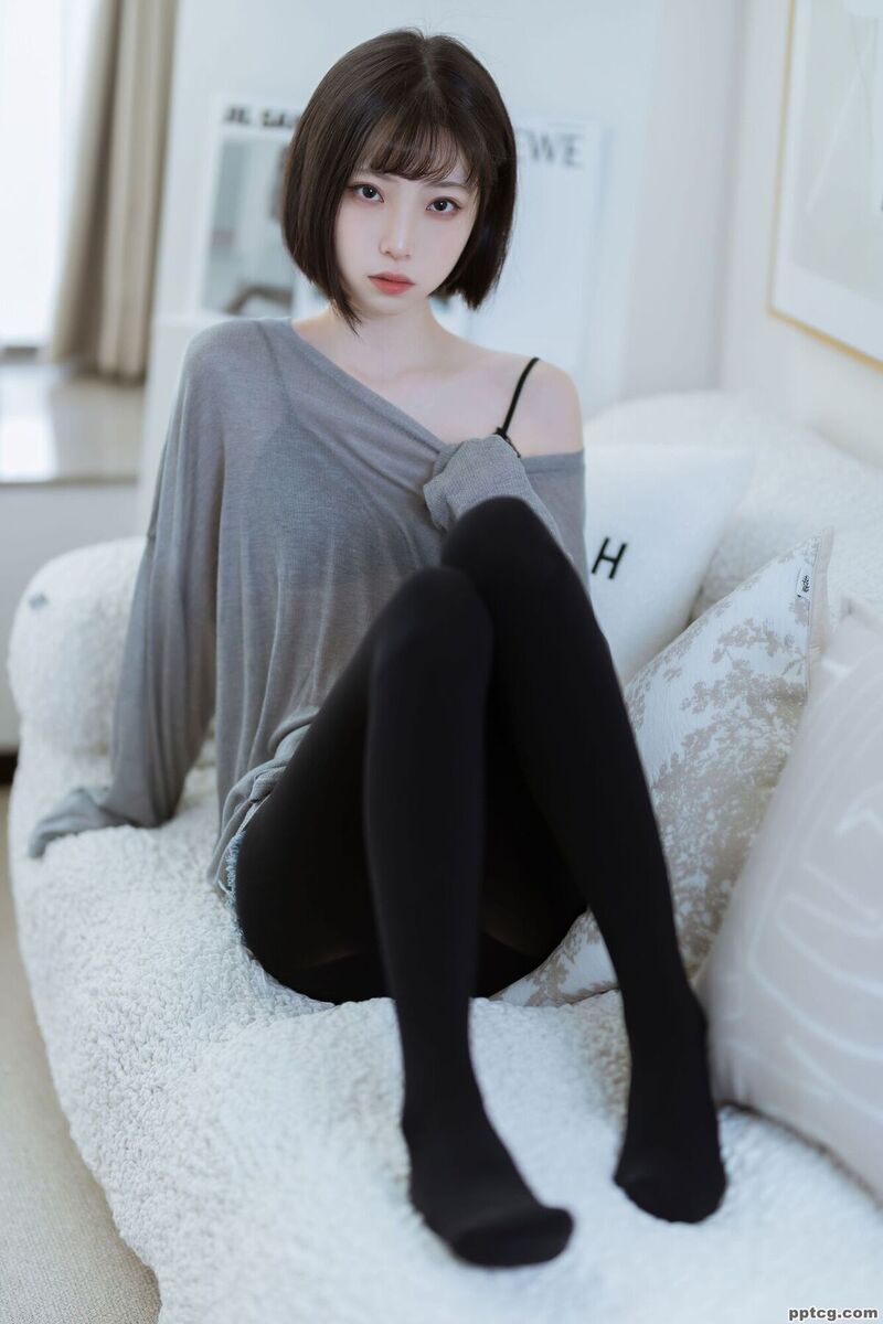 许岚LAN 半透毛衣 COS写真图集-皮皮兔动漫