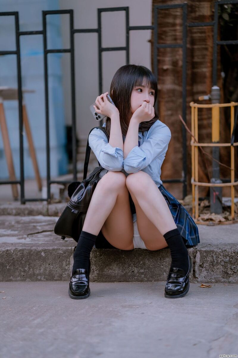 桜井宁宁 JK之居家-奈奈COS 桜井宁宁 JK之居家