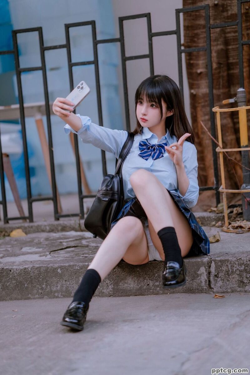 桜井宁宁 JK之居家-奈奈COS 桜井宁宁 JK之居家