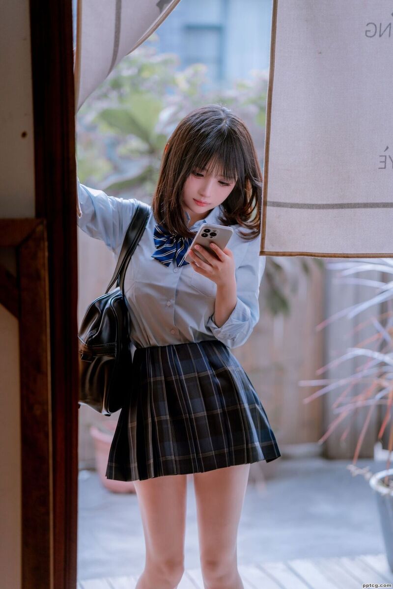 桜井宁宁 JK之居家-奈奈COS 桜井宁宁 JK之居家