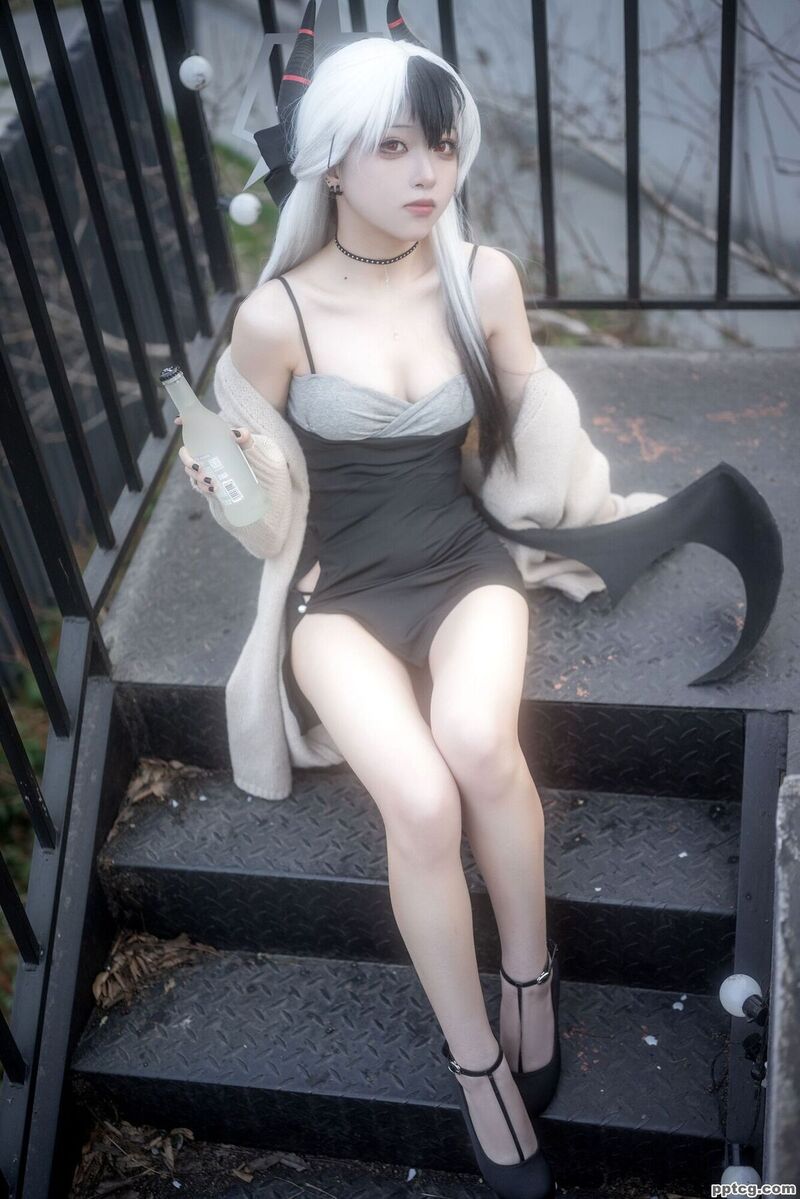 矢量鱼 礼服佳代子-奈奈COS 矢量鱼 礼服佳代子