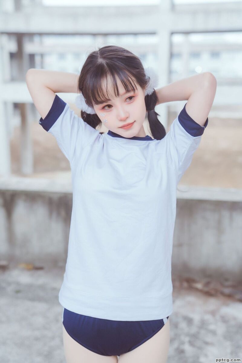 晕崽Zz 工地日記-奈奈COS 晕崽Zz 工地日記