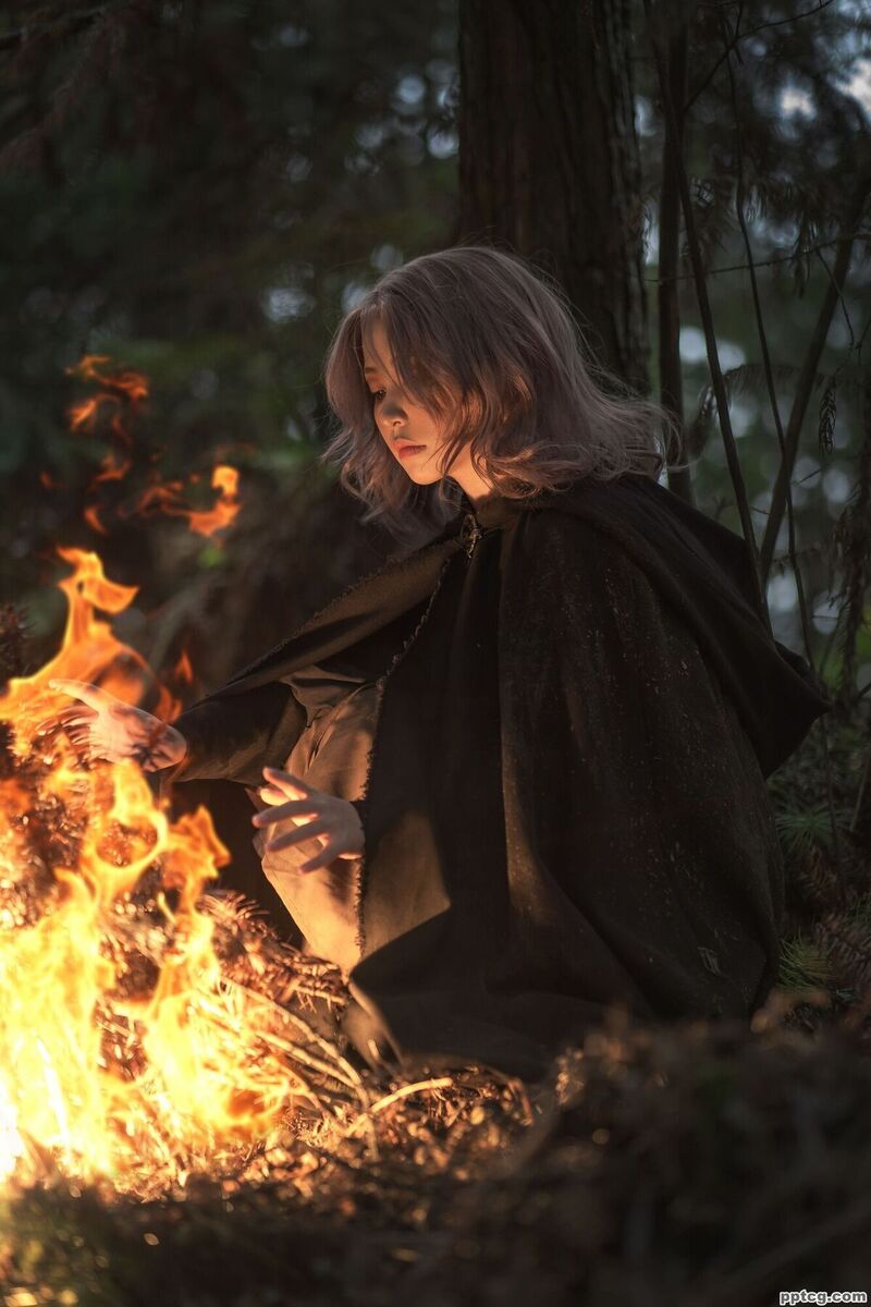 爆机少女喵小吉 艾尔登法环 梅琳娜