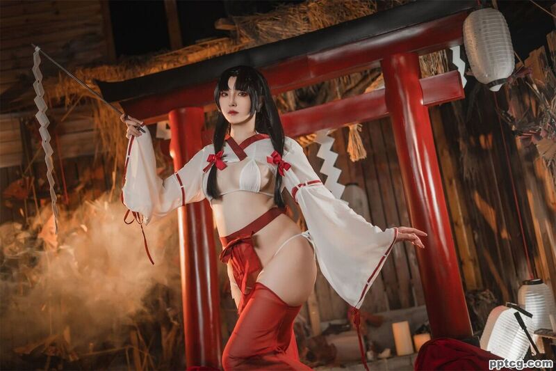 Natsuko_夏夏子 祈愿巫女