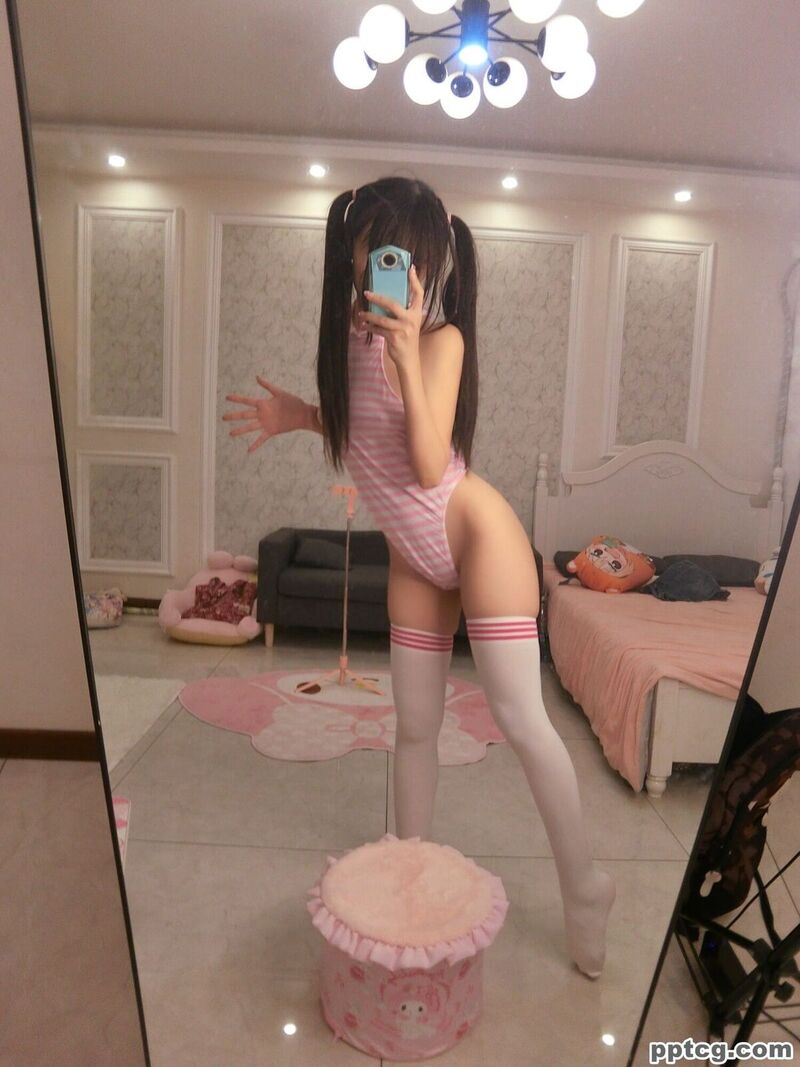 摇摇乐 友達と一緒です-奈奈COS 摇摇乐 友達と一緒です