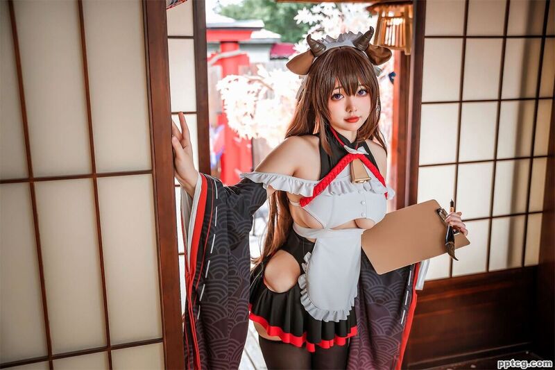啊日日_Ganlory 碧蓝航线 迷糊女仆-奈奈COS 啊日日_Ganlory 碧蓝航线 迷糊女仆