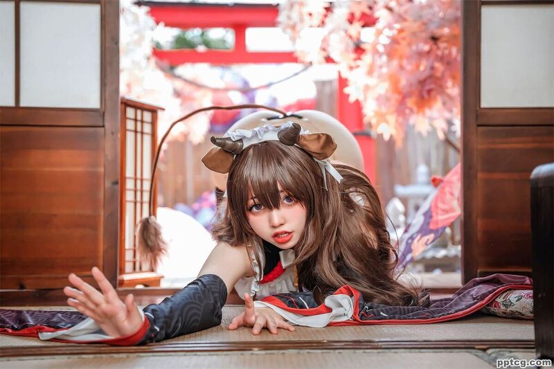 啊日日_Ganlory 碧蓝航线 迷糊女仆-奈奈COS 啊日日_Ganlory 碧蓝航线 迷糊女仆