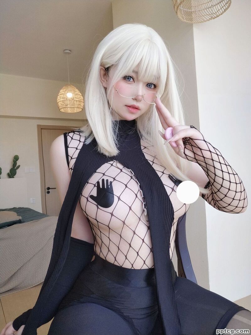 女主K 战败忍者-奈奈COS 女主K 战败忍者