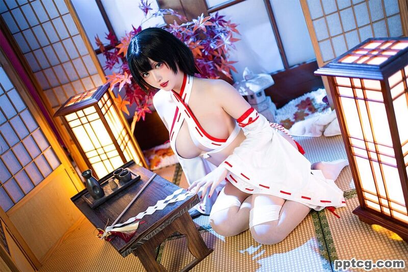 星之迟迟 新春巫女-奈奈COS 星之迟迟 新春巫女