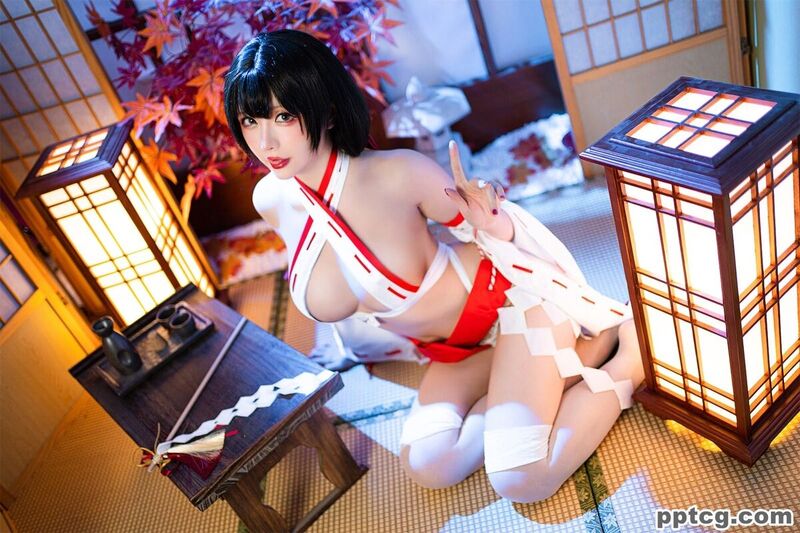 星之迟迟 新春巫女-奈奈COS 星之迟迟 新春巫女