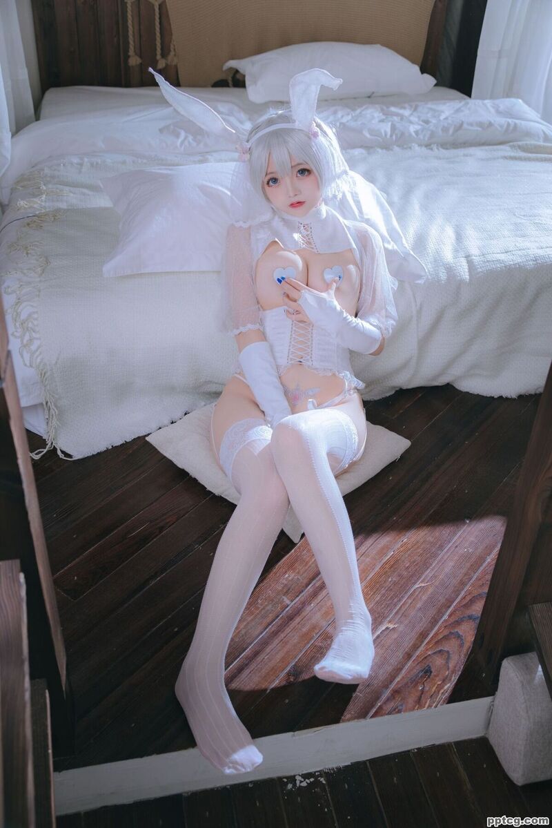 日奈娇 小白兔-奈奈COS 日奈娇 小白兔