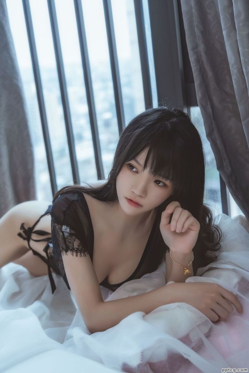 桜桃喵 夜宴三部曲-奈奈COS 桜桃喵 夜宴三部曲