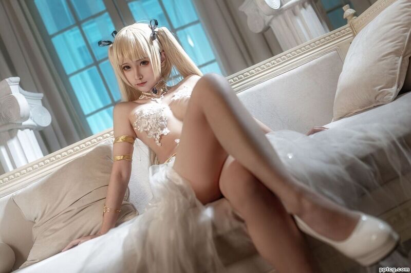 蠢沫沫 真爱版 玛丽罗斯礼服-奈奈COS 蠢沫沫 真爱版 玛丽罗斯礼服