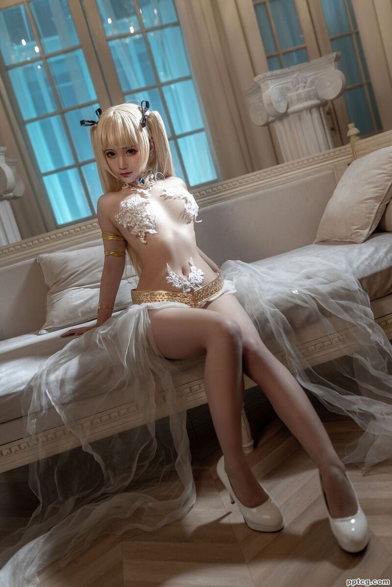 蠢沫沫 真爱版 玛丽罗斯礼服-奈奈COS 蠢沫沫 真爱版 玛丽罗斯礼服