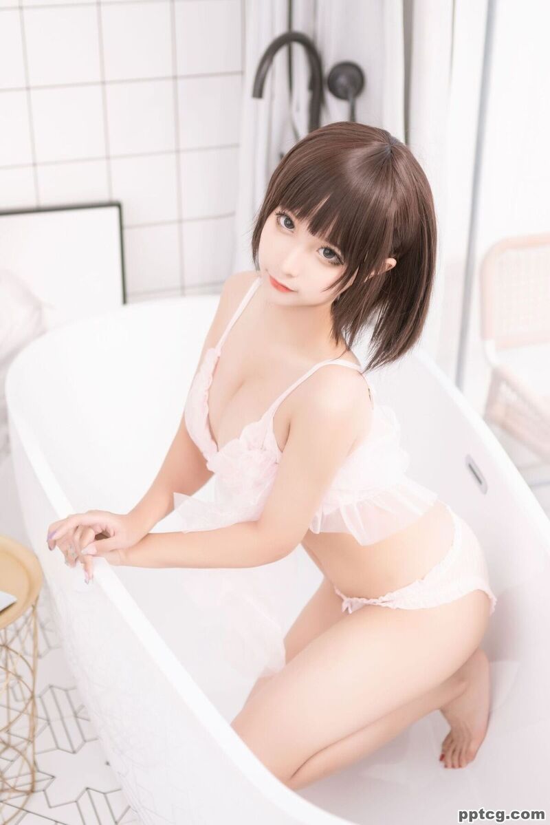 蠢沫沫真爱版 粉纱