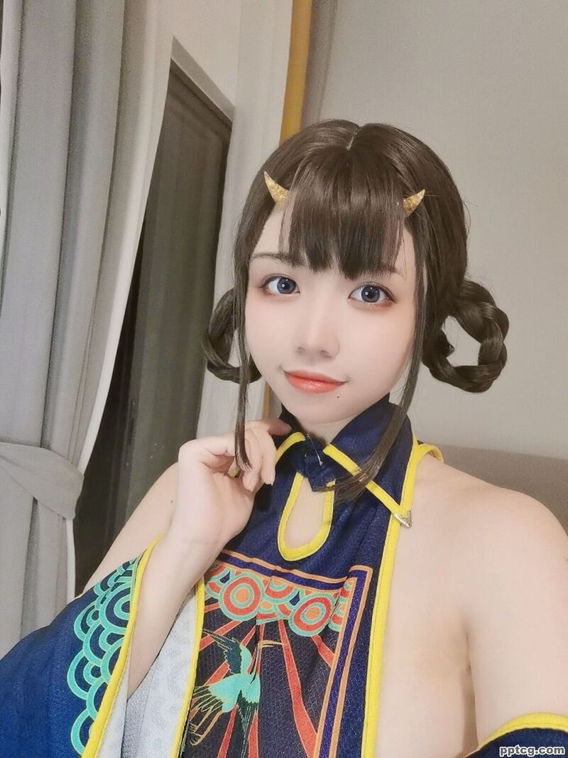 啊日日_Ganlory 小僵尸-奈奈COS 啊日日_Ganlory 小僵尸