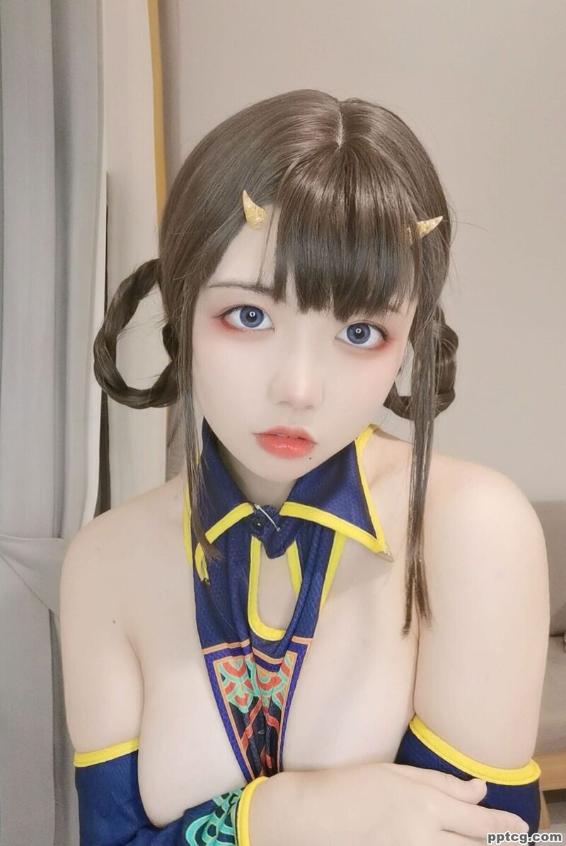 啊日日_Ganlory 小僵尸-奈奈COS 啊日日_Ganlory 小僵尸