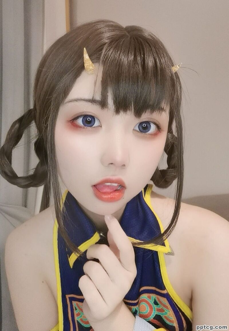 啊日日_Ganlory 小僵尸-奈奈COS 啊日日_Ganlory 小僵尸