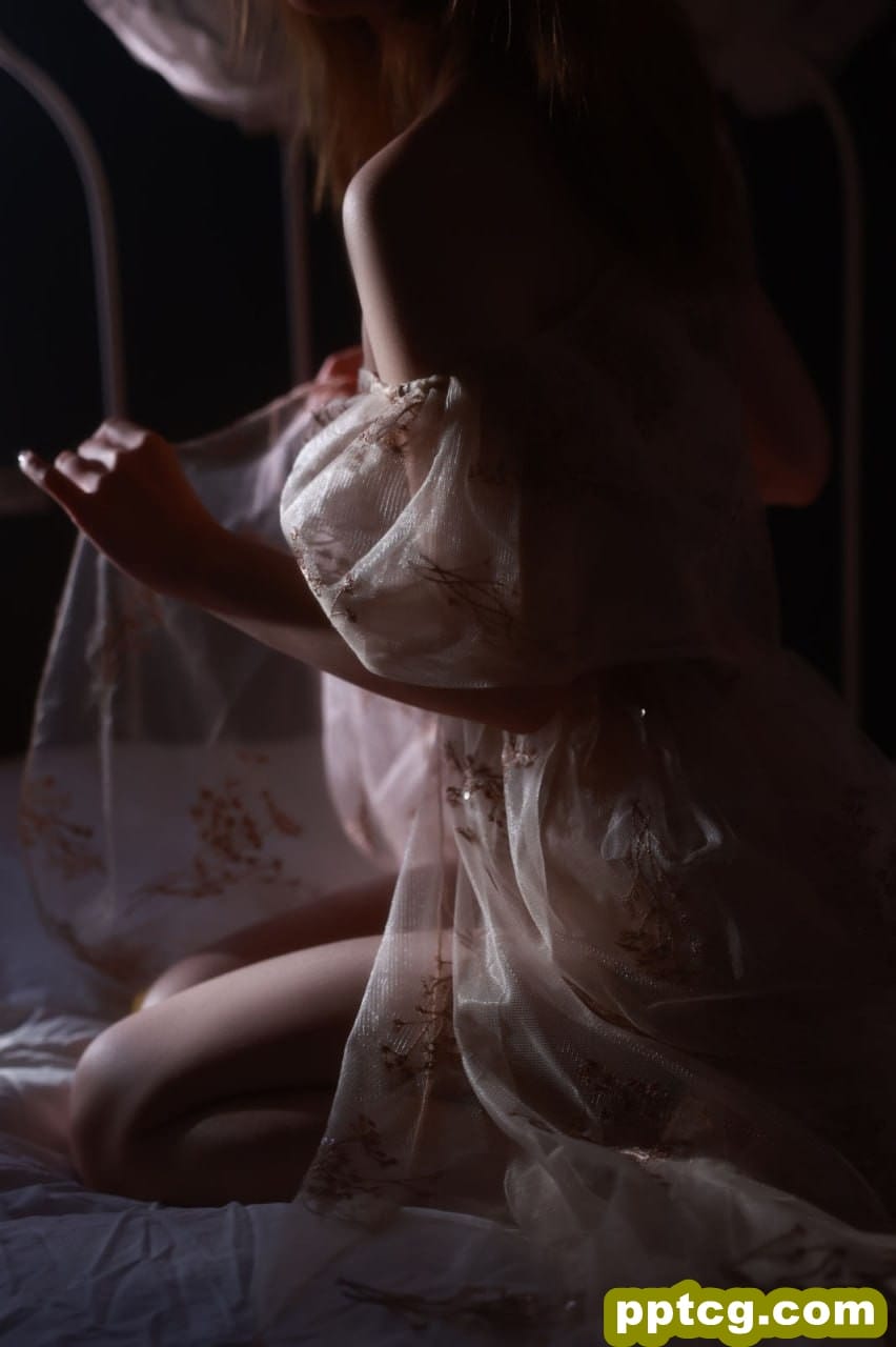 桃良阿宅 花束与影-奈奈COS 桃良阿宅 花束与影