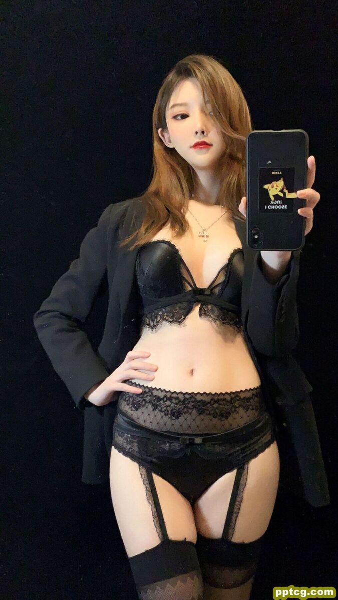 一小央泽 优雅的坏女人罢了-奈奈COS 一小央泽 优雅的坏女人罢了