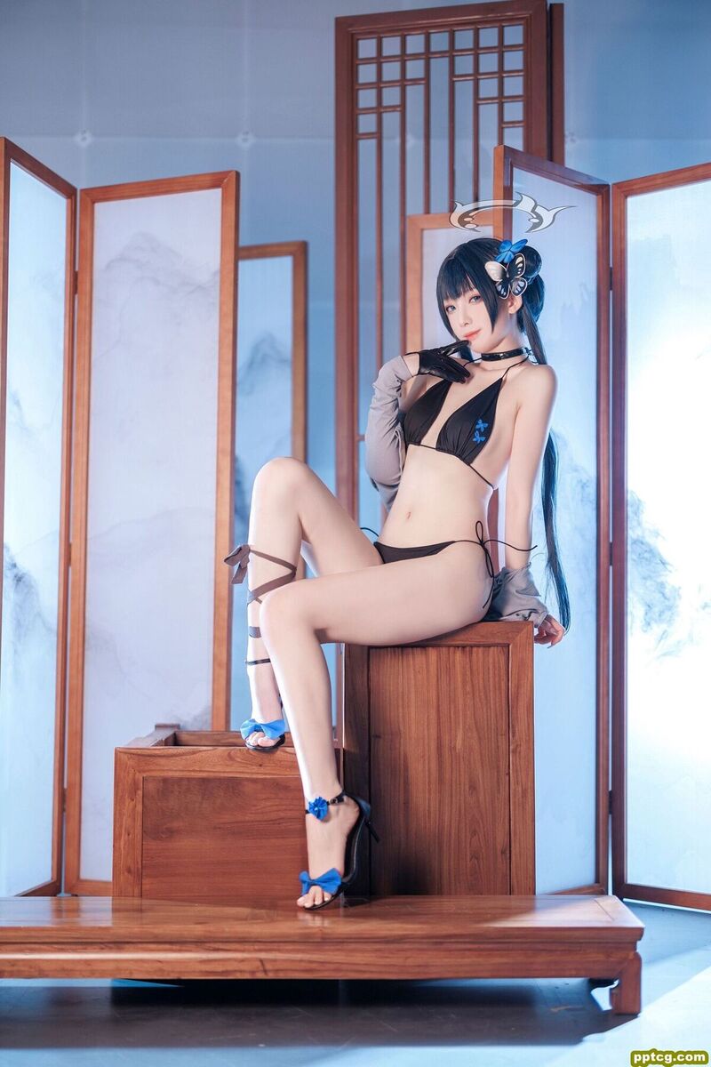 封疆疆 碧蓝档案 妃咲 泳装