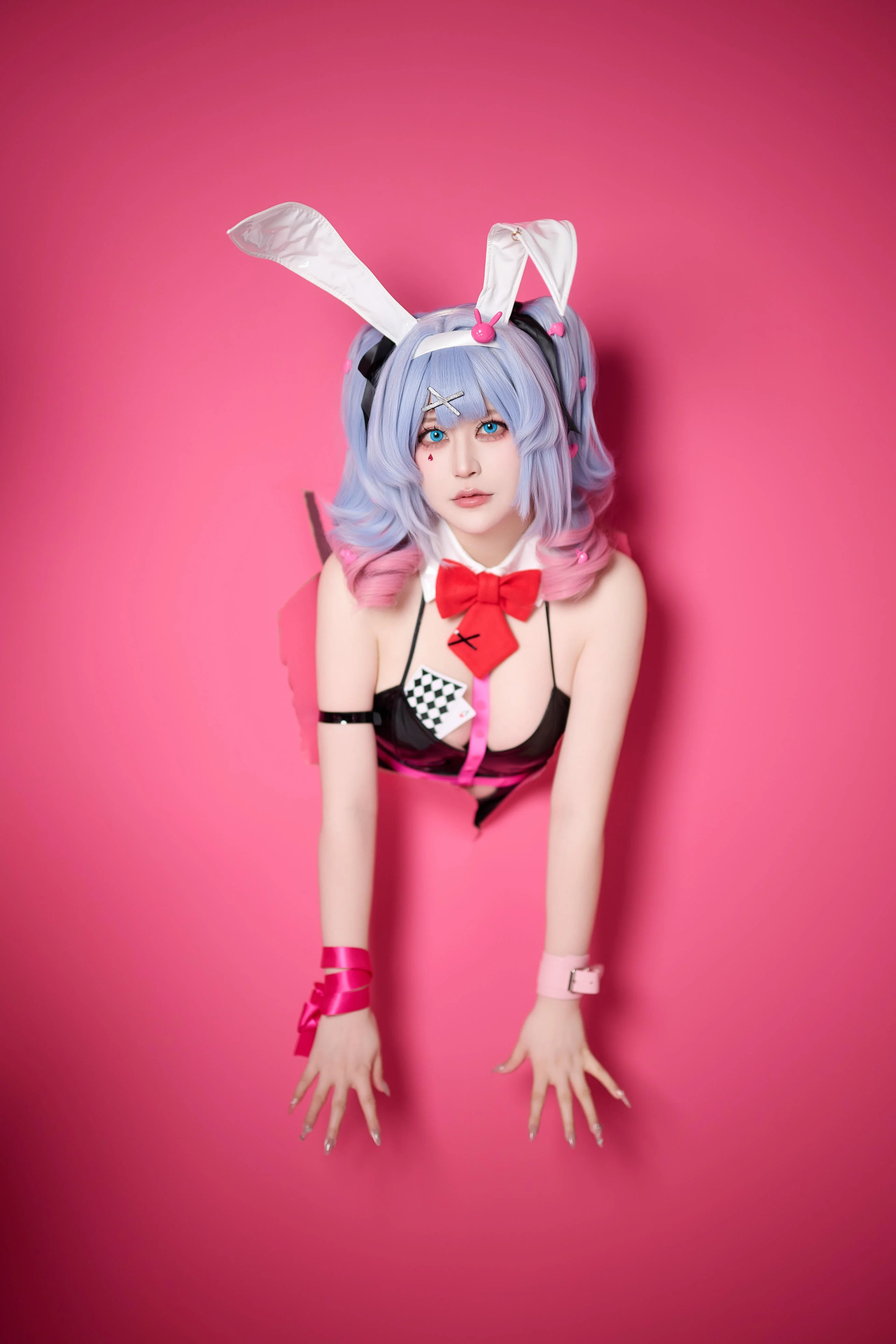 【亚洲萌妹】Aki小九九 – 兔子洞 写真图集-皮皮兔动漫