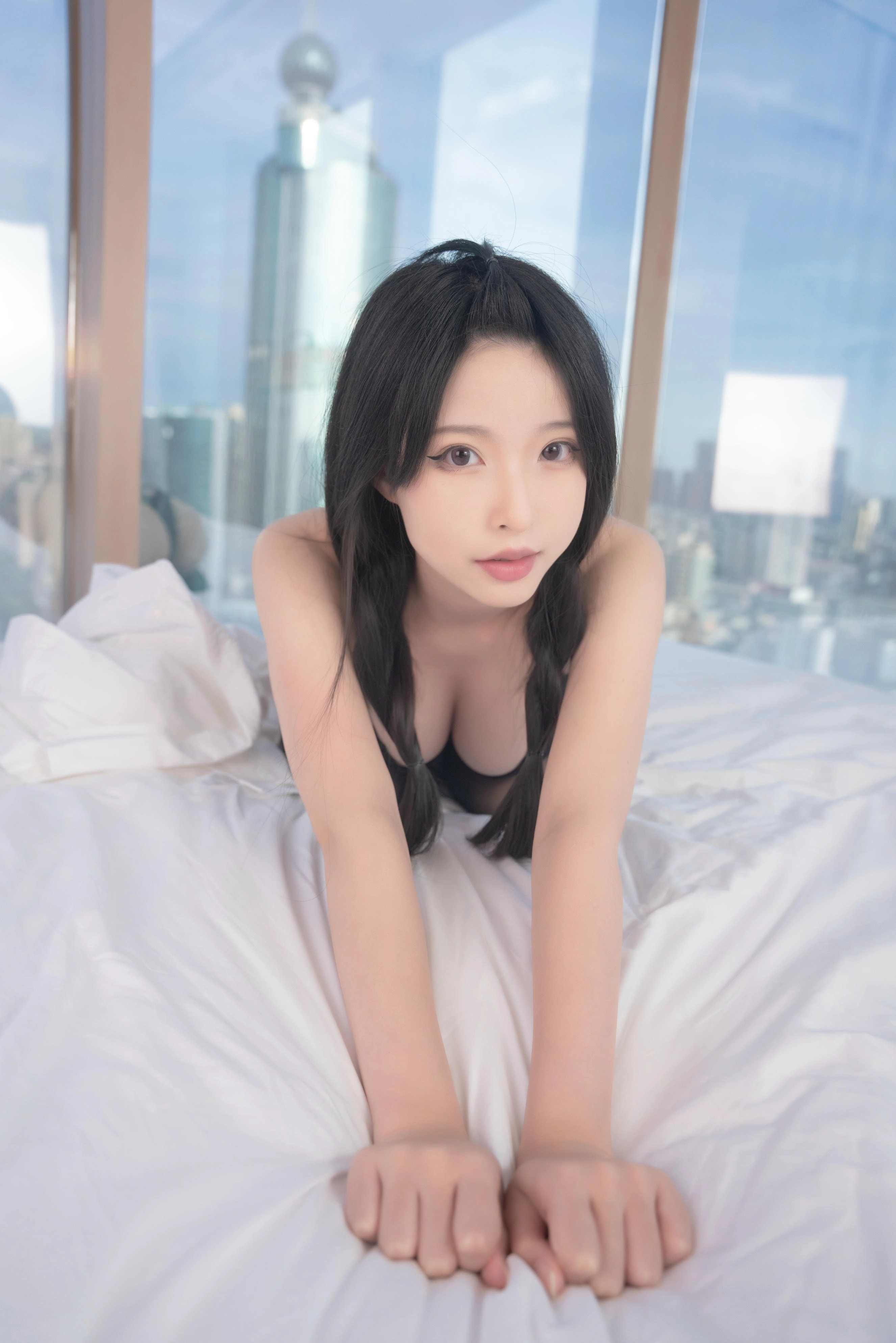 清水由乃 - 衬衣