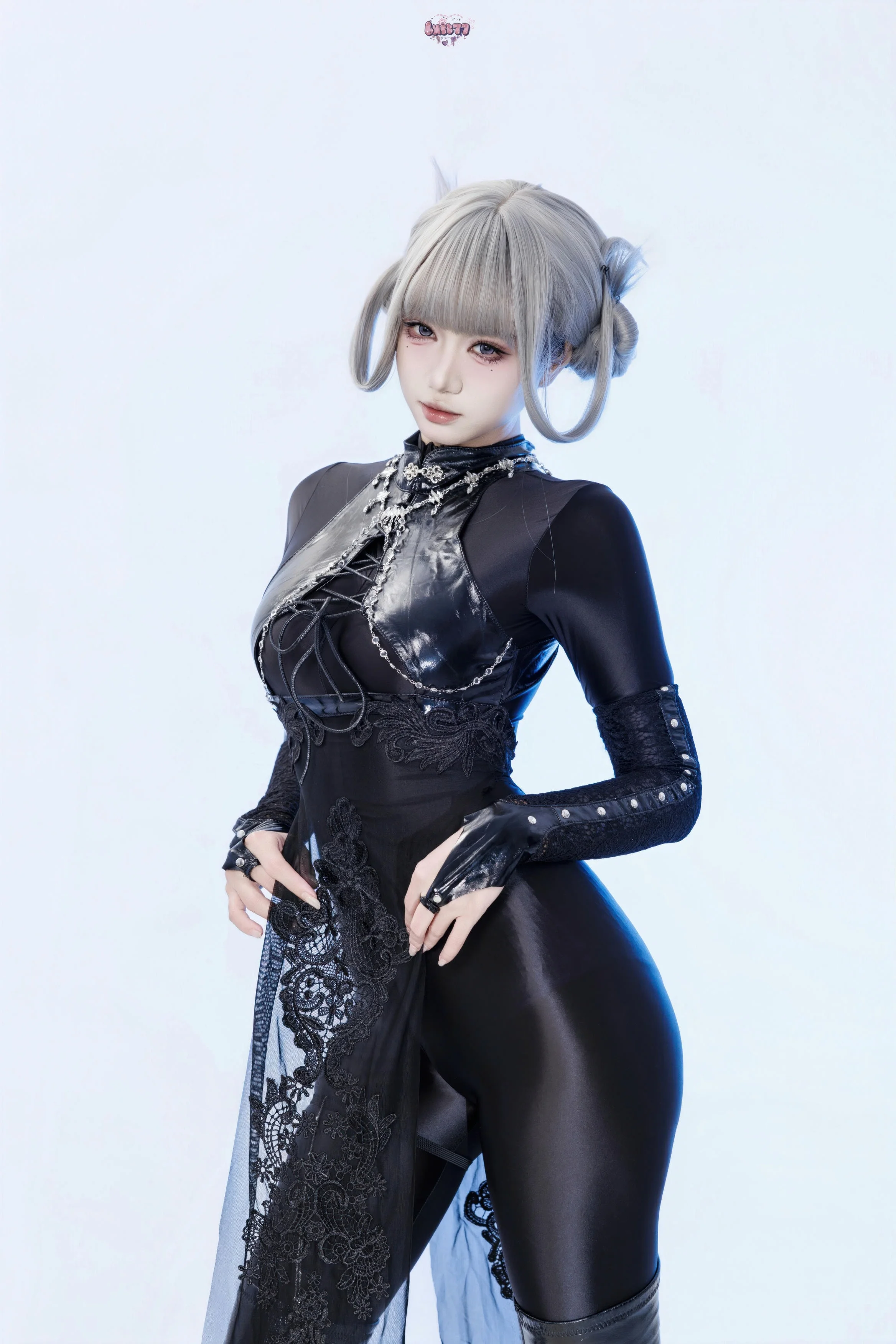 【亚洲萌妹】柒柒要乖哦 - 黑靡烟旗袍 写真图集-皮皮兔动漫