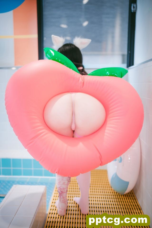 Yudiiimaru – 粉色兔兔和黑色猫猫