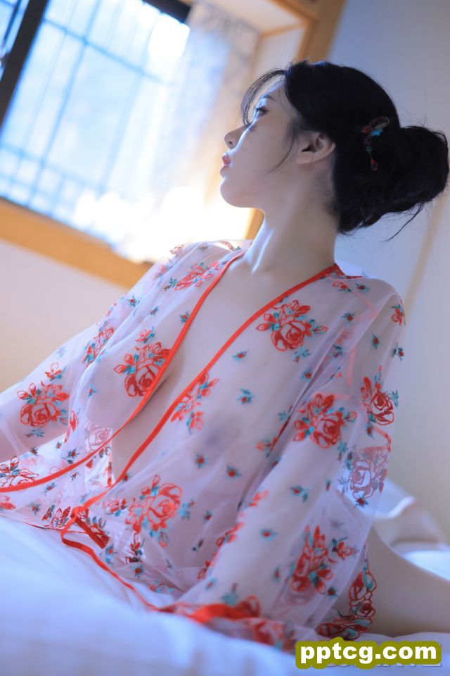 [写真套图]YeonWoo – Heat