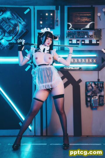 [COS写真][写真套图]落落Raku – FutureTone-皮皮兔动漫